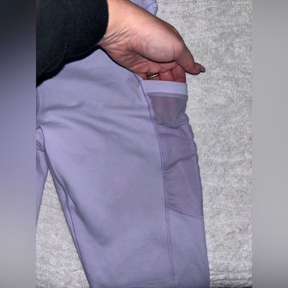 Fabletics Powerhold Leggings - Picture 3 of 8